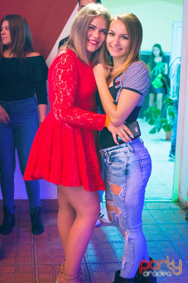 Saturday Party, 
