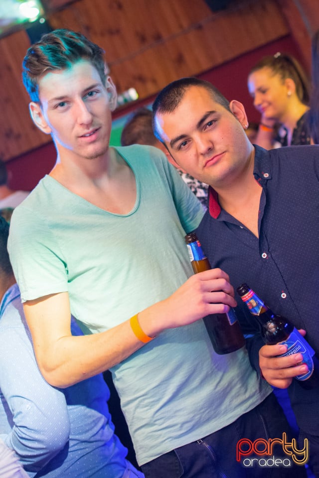 Saturday Party, 