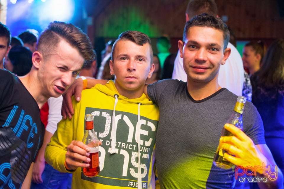 Saturday Party, 