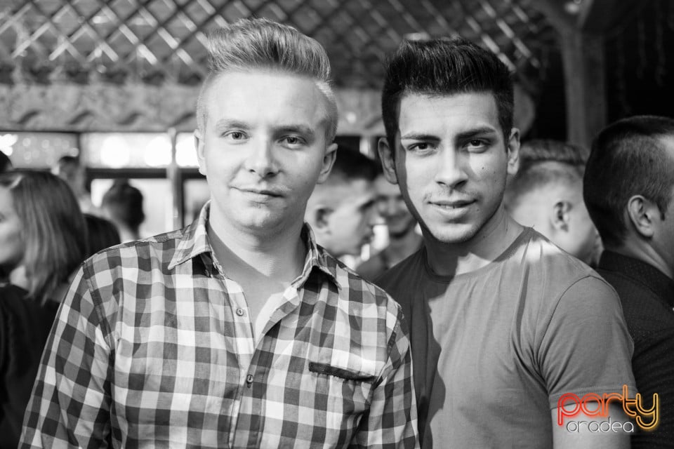 Saturday Party, 