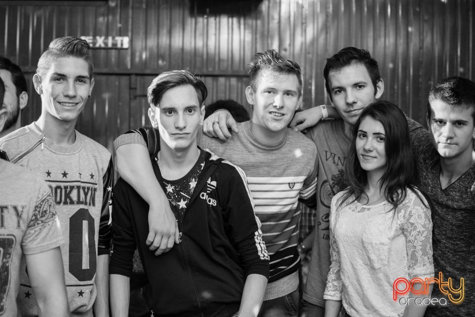 Saturday Party, 