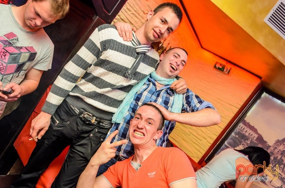 Saturday Party, 