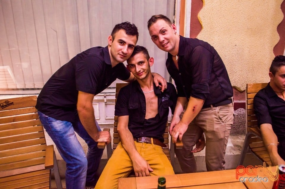 Saturday Party, 