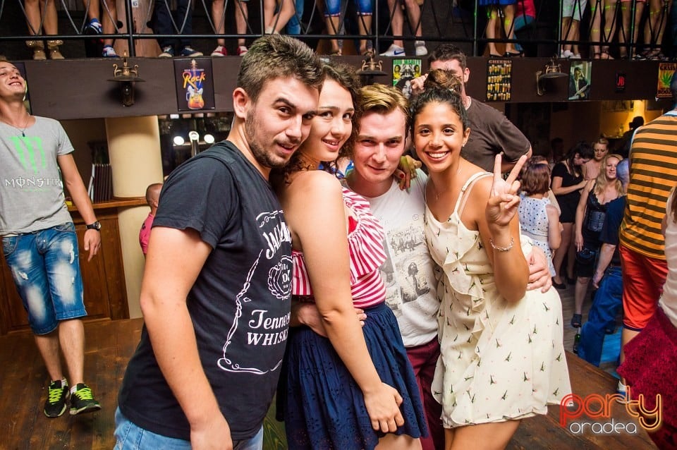 Saturday Party, 