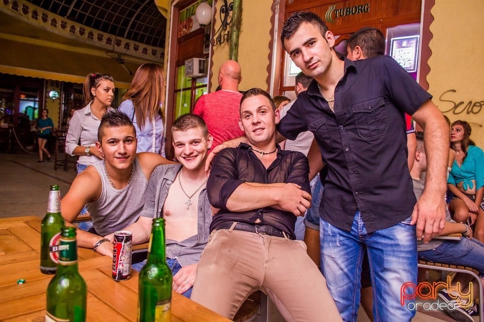 Saturday Party, 