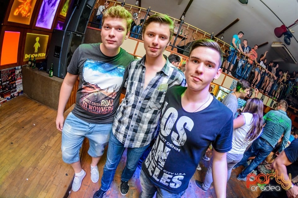 Saturday Party, 