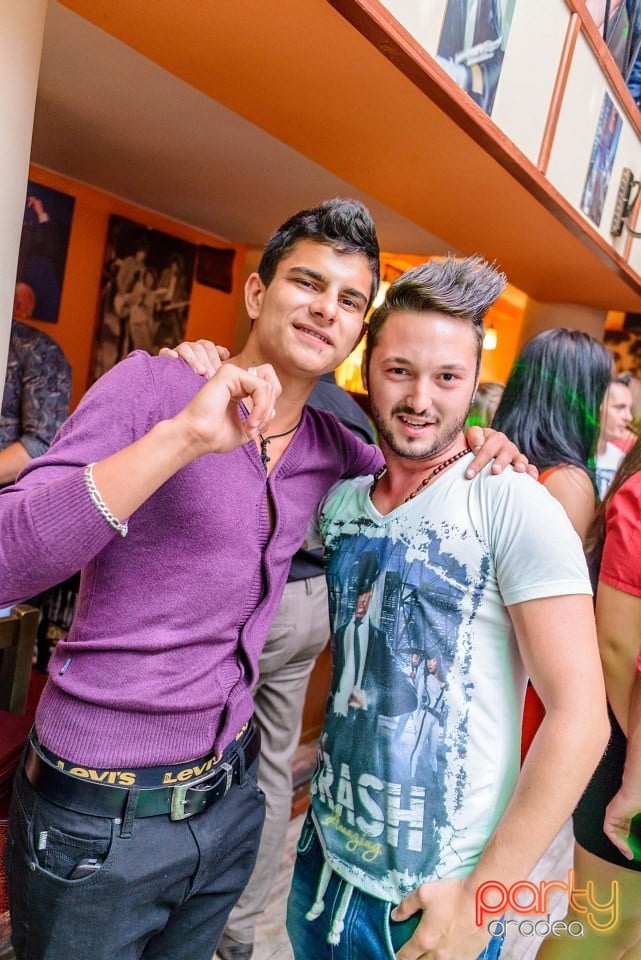 Saturday Party, 
