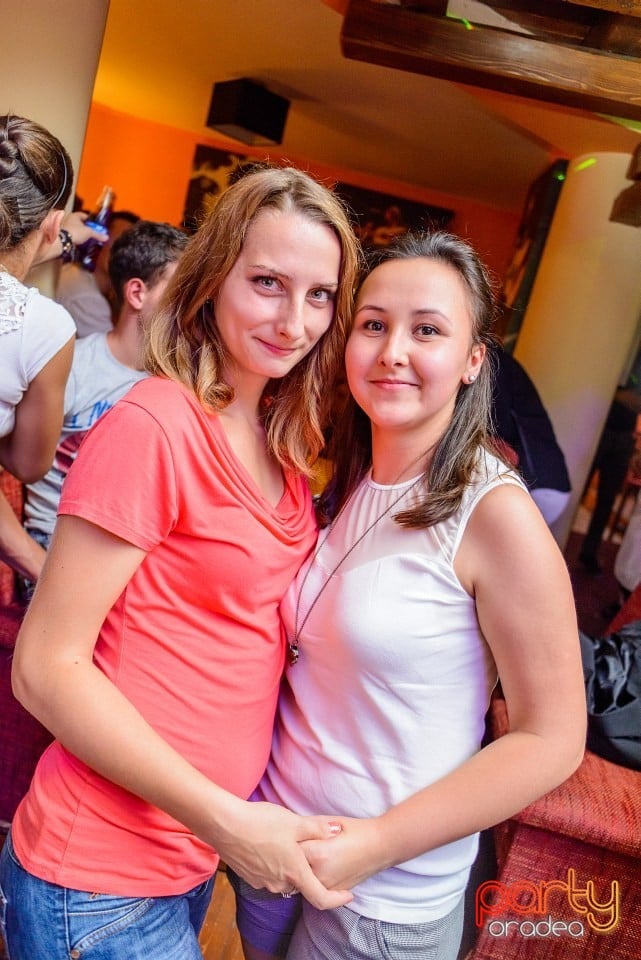 Saturday Party, 