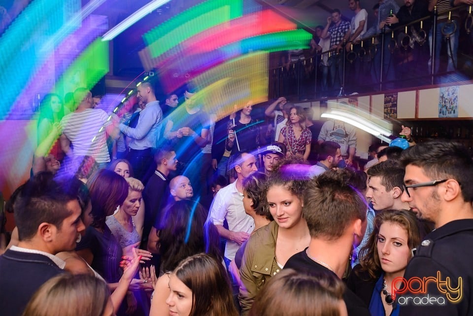 Saturday Party, 
