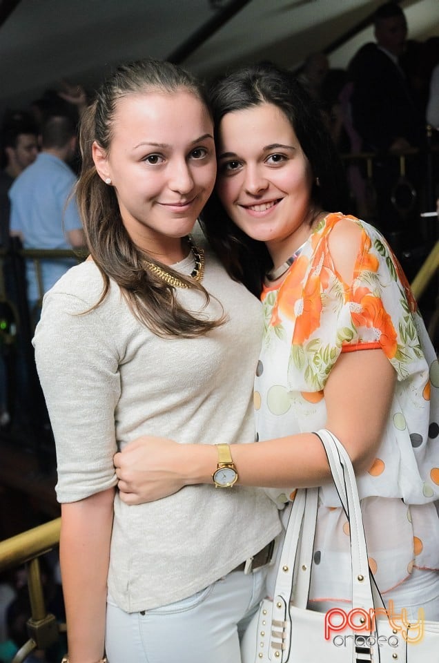 Saturday Party, 