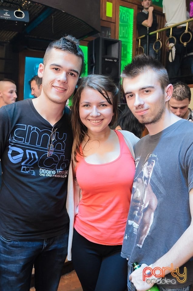 Saturday Party, 