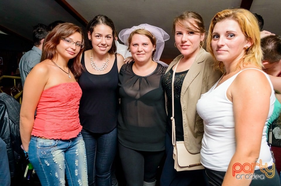 Saturday Party, 