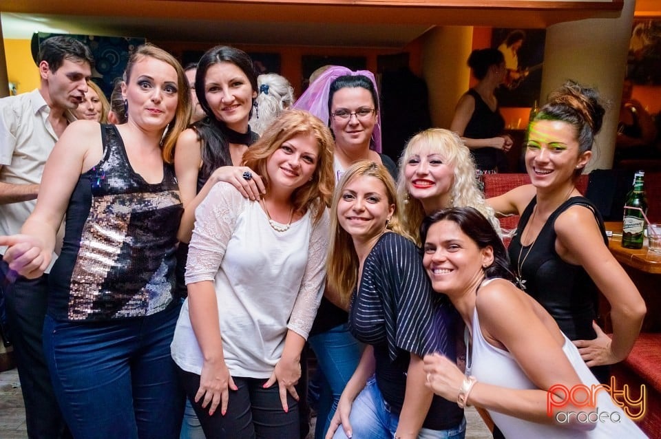 Saturday Party, 
