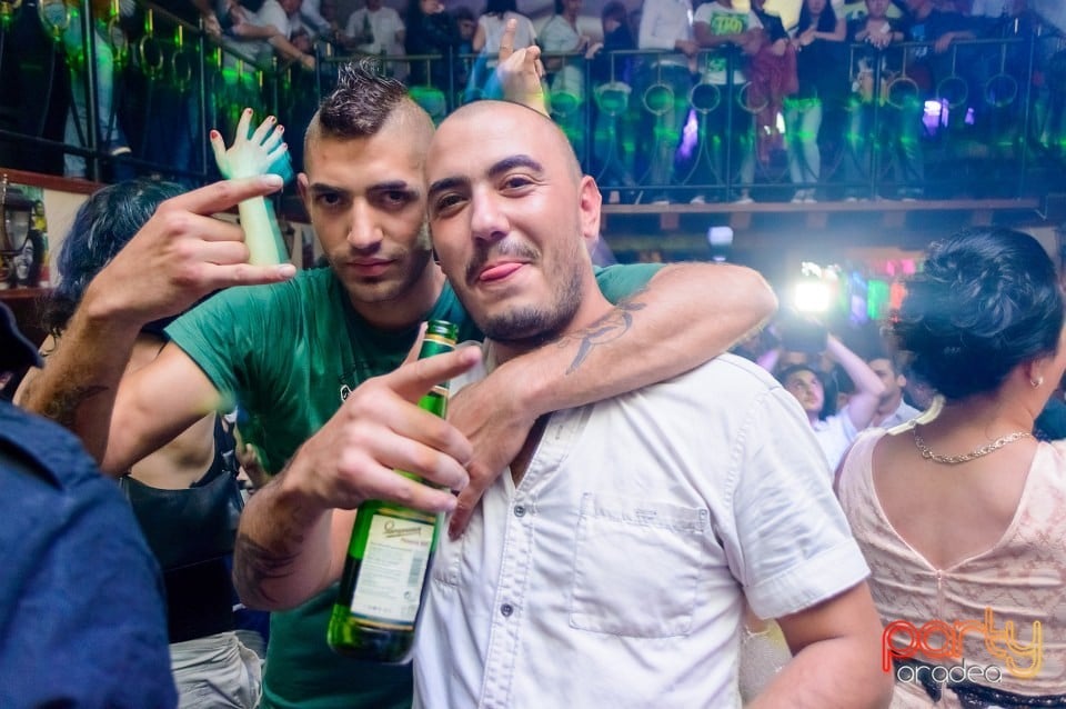 Saturday Party, 