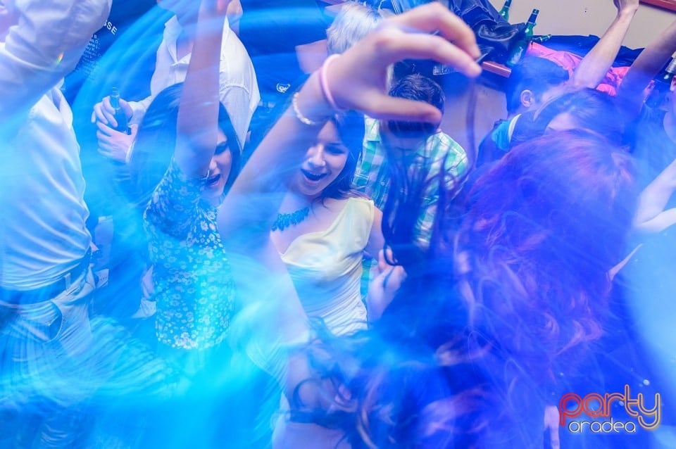 Saturday Party, 