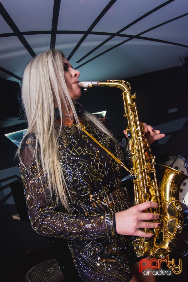 Sax & The Violy Lady by Promo Events, 