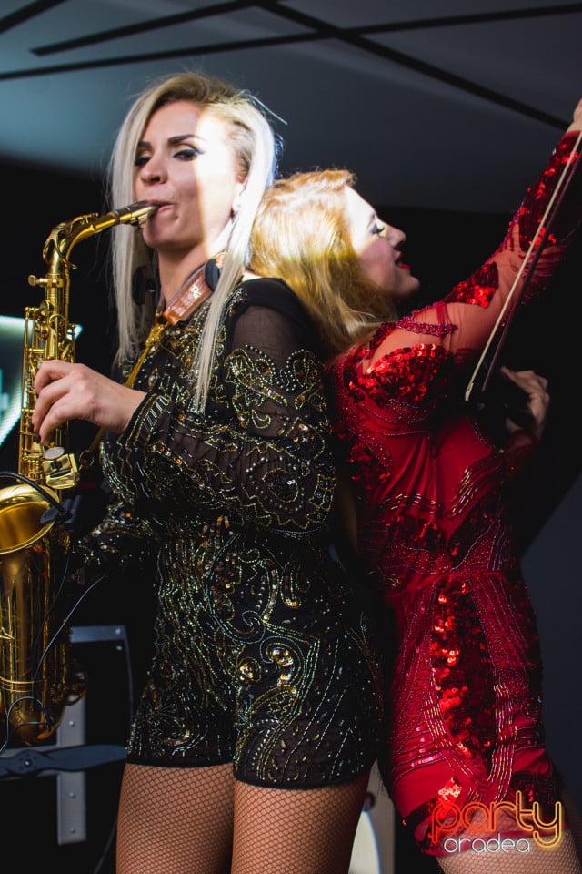 Sax & The Violy Lady by Promo Events, 