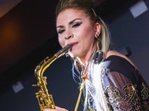 Sax & The Violy Lady by Promo Events