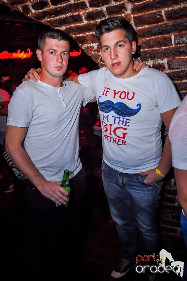 Say goodbye for the Summer, 