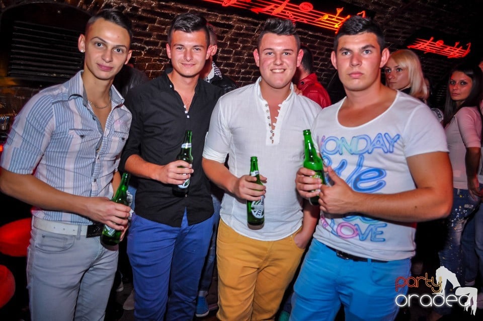 Say goodbye for the Summer, 