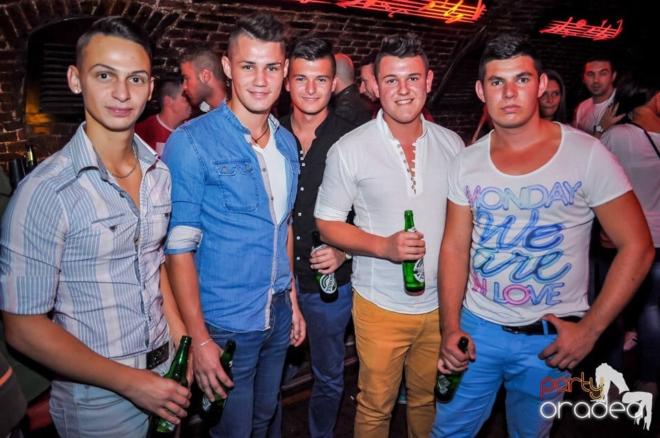 Say goodbye for the Summer, 