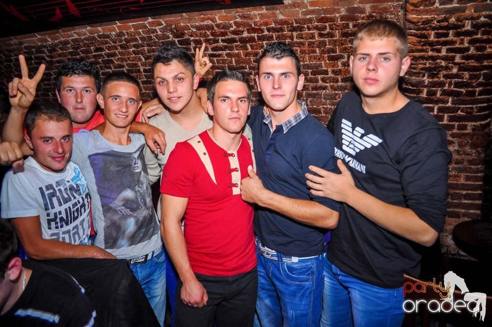 Say goodbye for the Summer, 