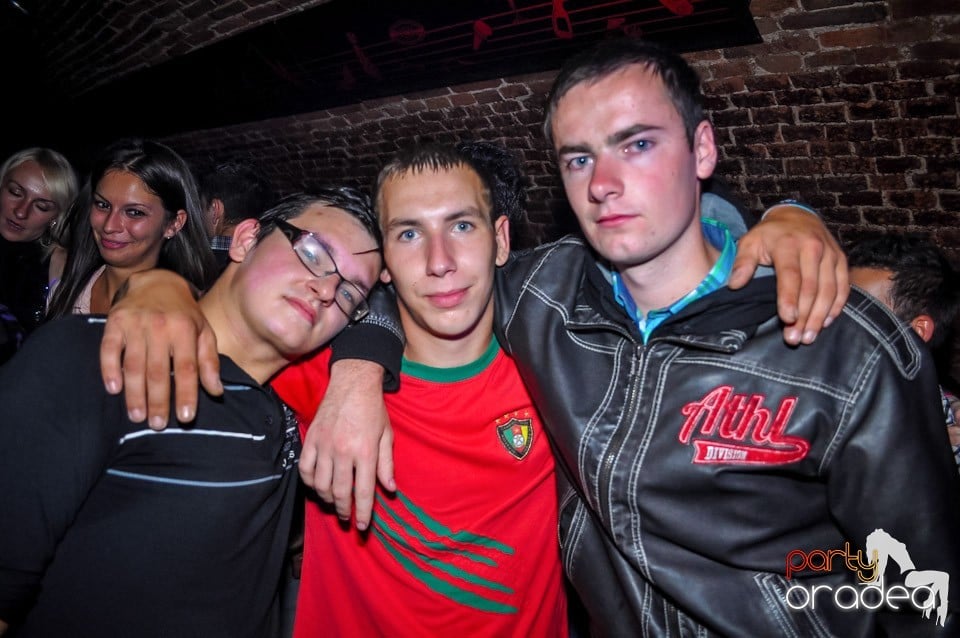 Say goodbye for the Summer, 