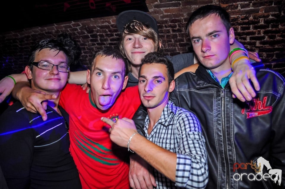 Say goodbye for the Summer, 