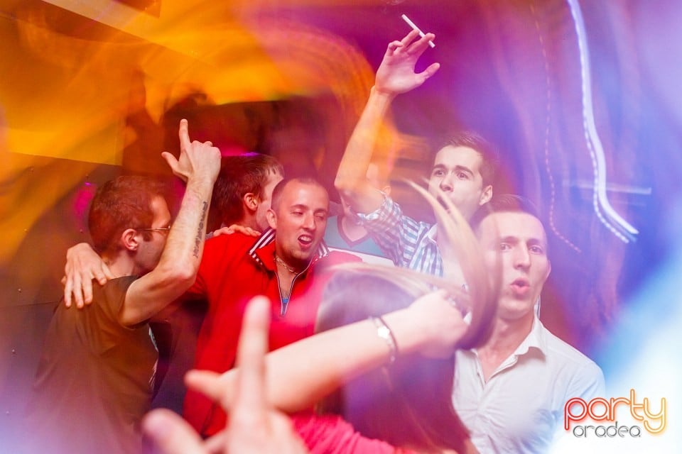 School's Out, 