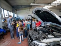 Şcoală altfel la BMW şi OPEL Oradea