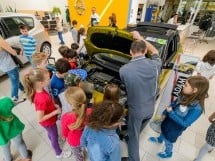 Şcoală altfel la BMW şi OPEL Oradea