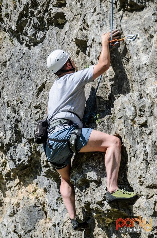 Şcoală de escaladă, Şuncuiuş