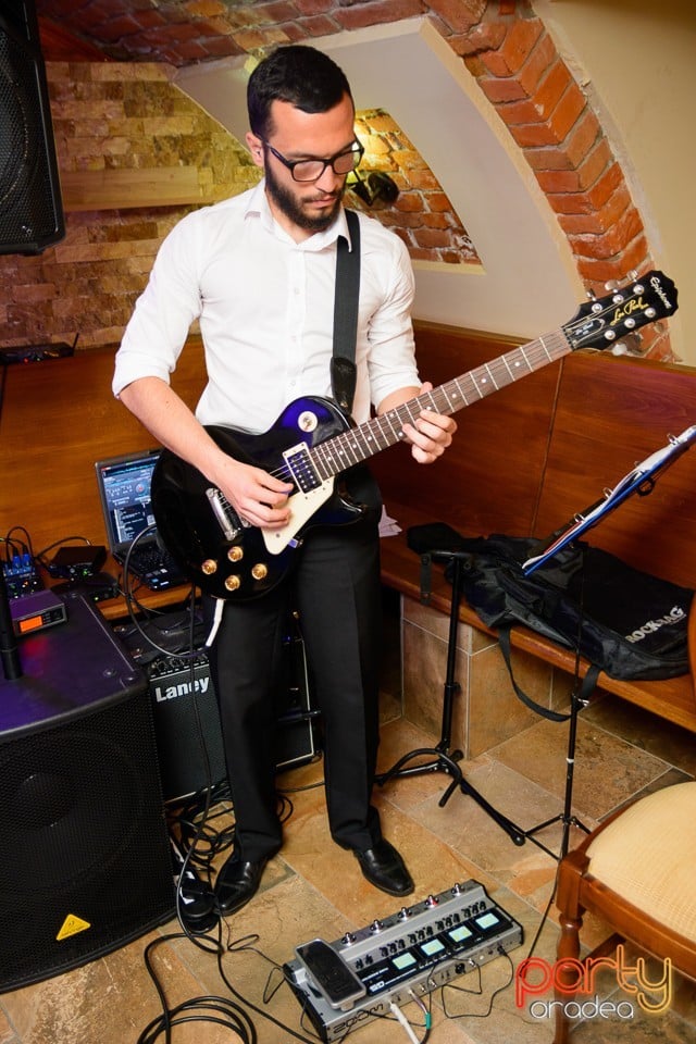 Seară alături de Chebeleu Band, Restaurant Emporium
