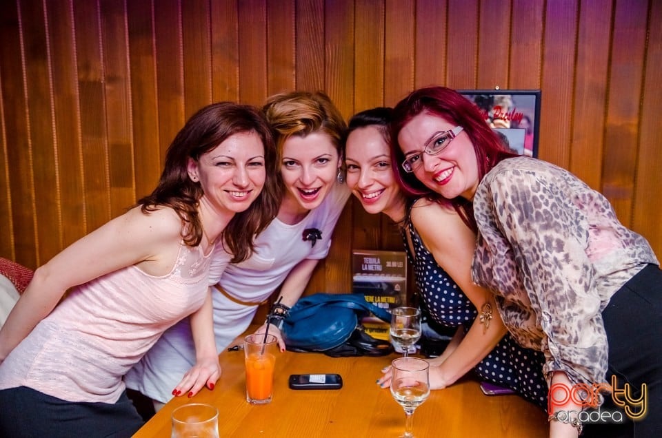 Seara de 8 Martie în Window Pub, 