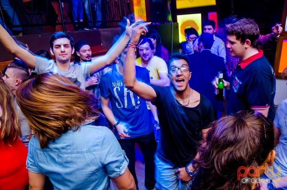 Seara de 8 Martie în Window Pub, 