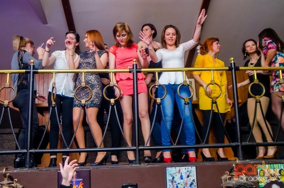 Seara de 8 Martie în Window Pub, 