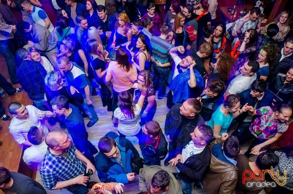 Seara de 8 Martie în Window Pub, 