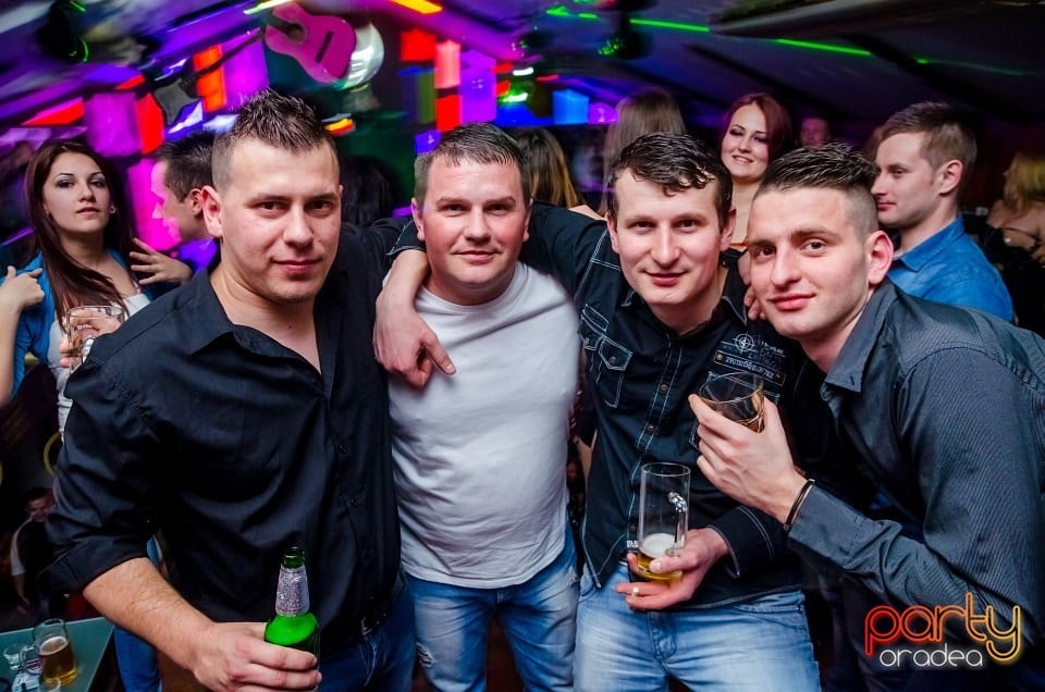 Seara de 8 Martie în Window Pub, 