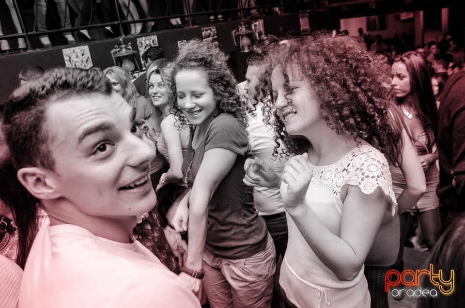 Seara de 8 Martie în Window Pub, 