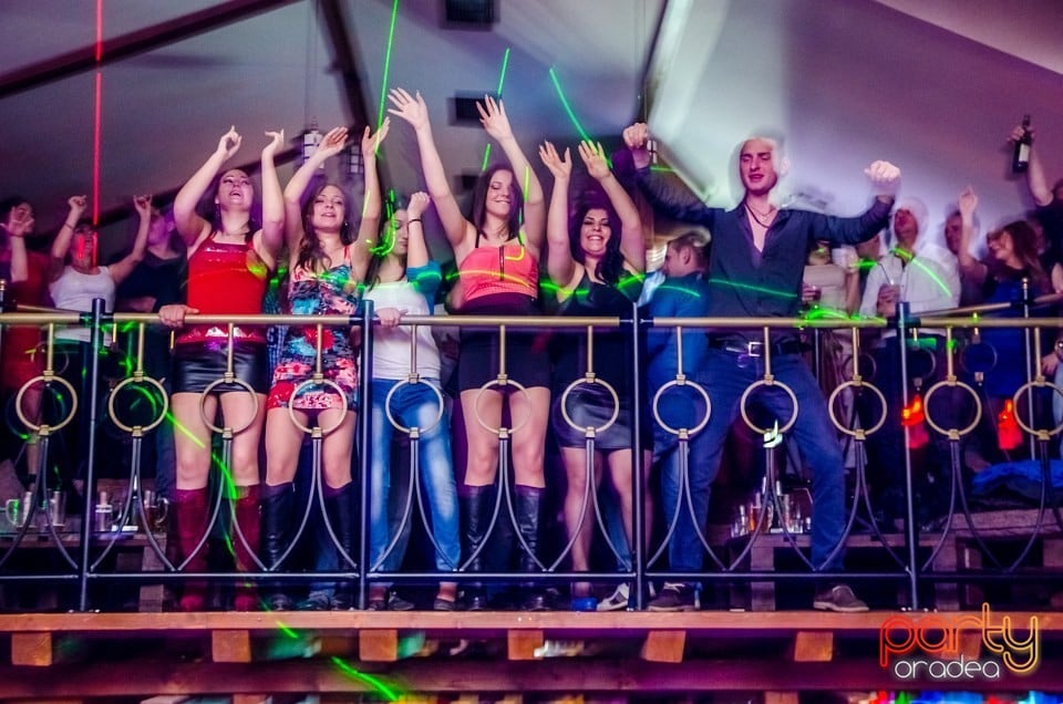 Seara de 8 Martie în Window Pub, 