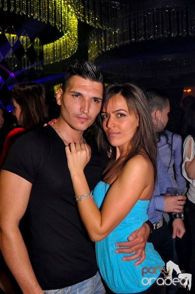 Seară de clubbing în The One,