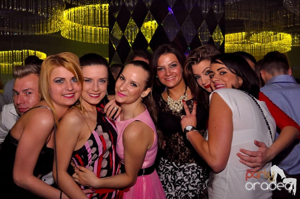 Seară de clubbing în The One,