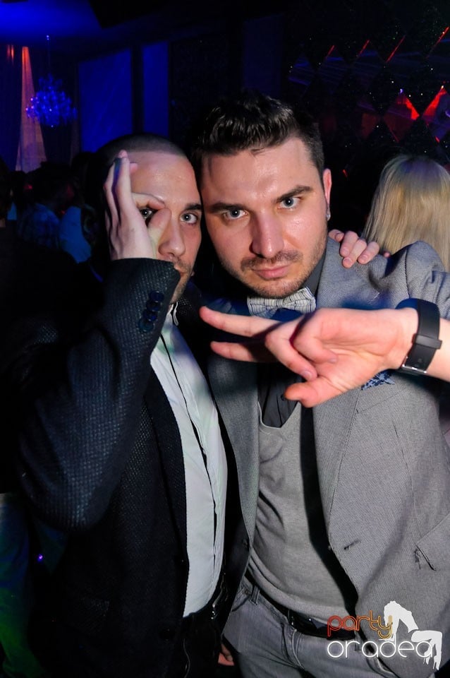 Seară de clubbing în The One,