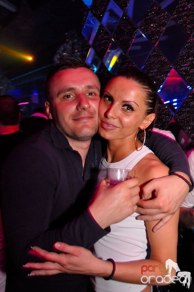 Seară de clubbing în The One,