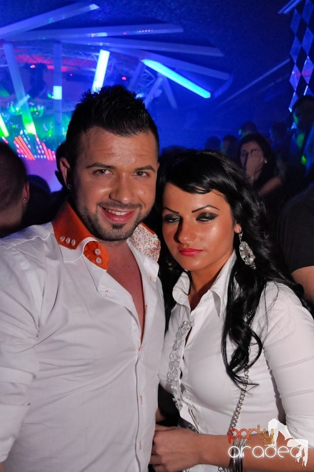 Seară de clubbing în The One,