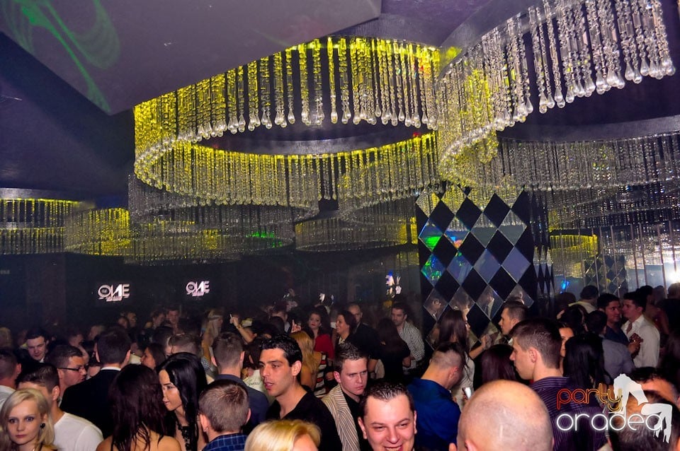 Seară de clubbing în The One,