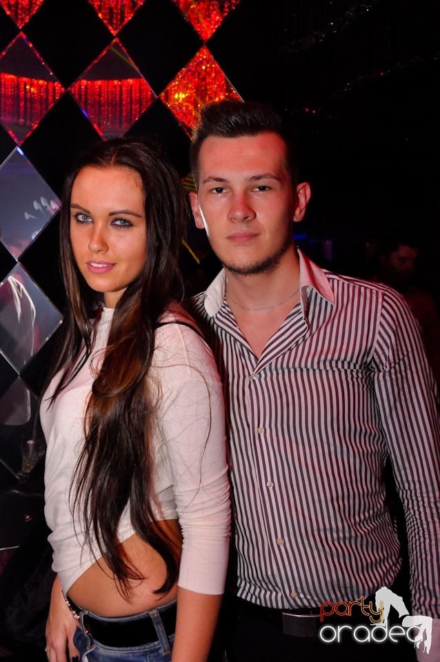 Seară de clubbing în The One,