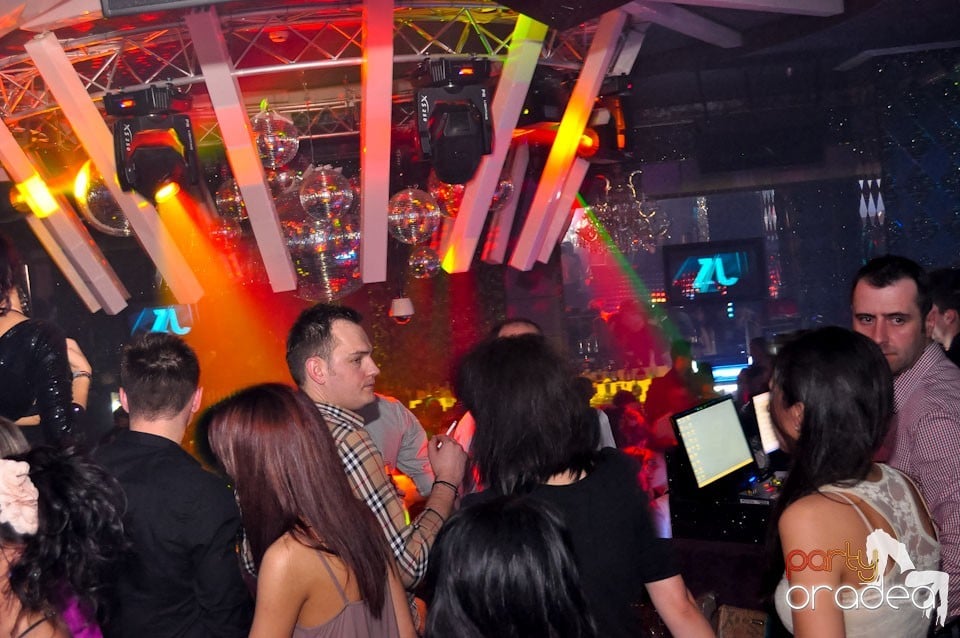 Seară de clubbing în The One,