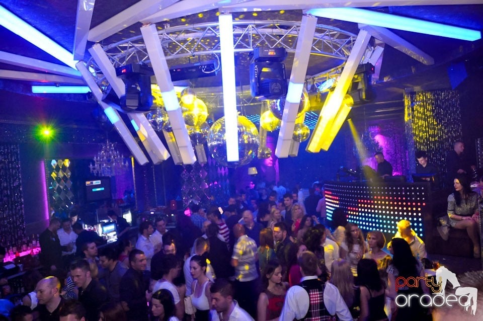 Seară de clubbing în The One,