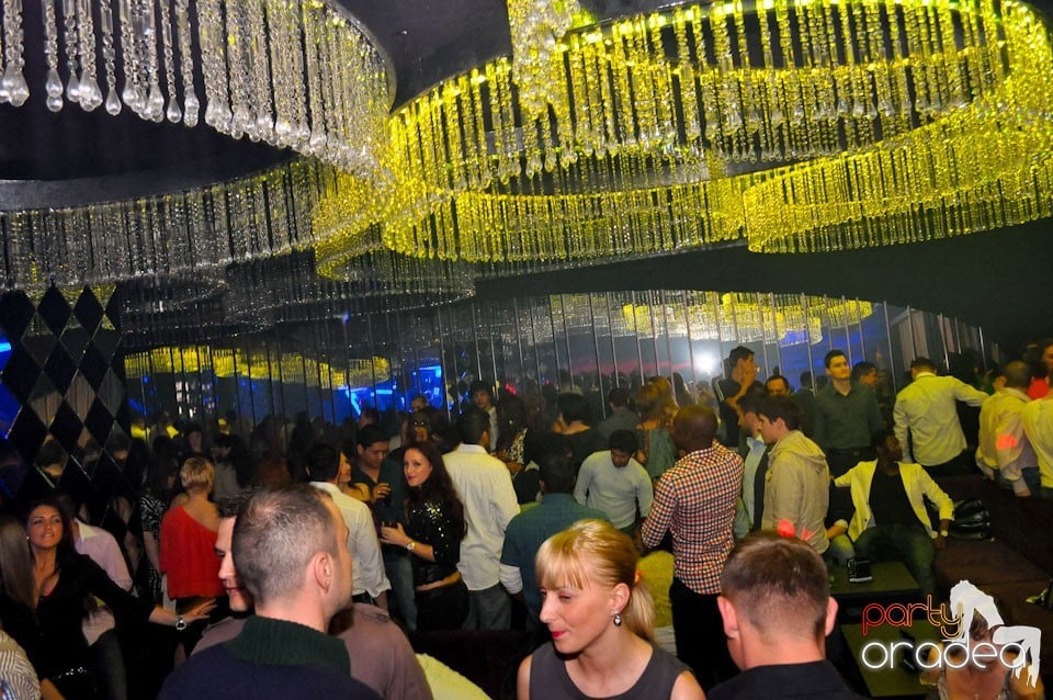 Seară de clubbing în The One,